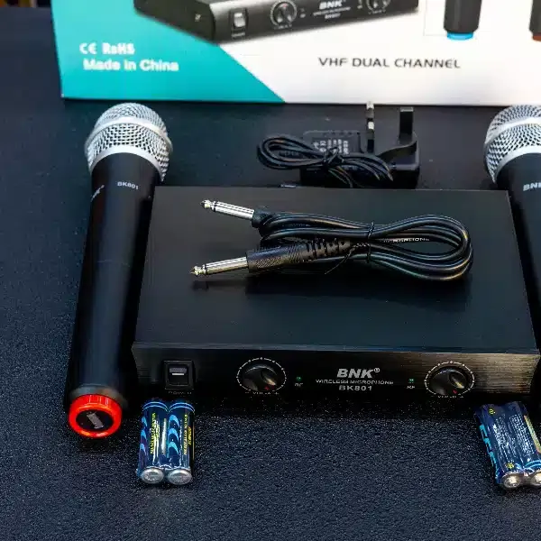 BNK 801 Wireless Microphone BNK 801 Wireless Microphone